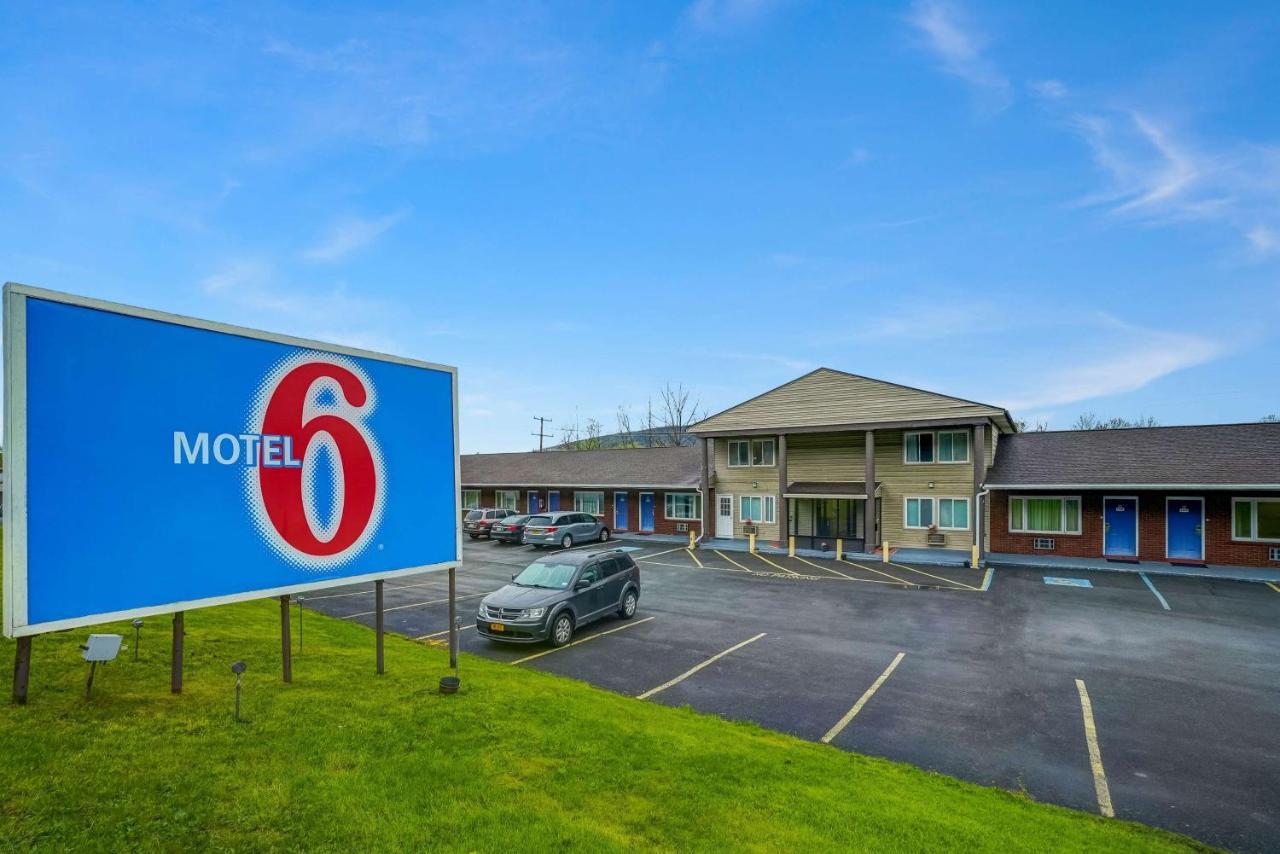 Motel 6-Ilion, Ny Ngoại thất bức ảnh