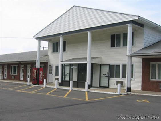 Motel 6-Ilion, Ny Ngoại thất bức ảnh